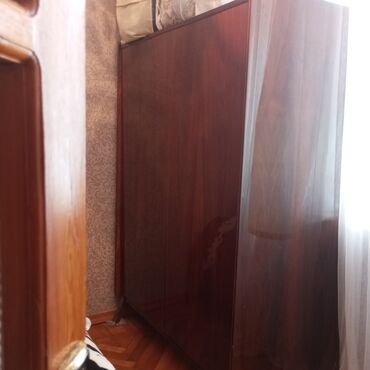 винный шкаф: 2 qapılı Düz dolab, Şifonyer, Rumıniya
