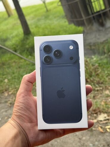 Apple iPhone: IPhone 17 Pro, Жаңы, Midnight, Куту