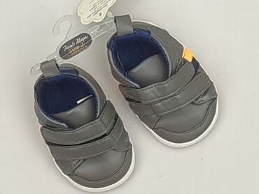 czerwone ubrania dla dziewczynki: Baby shoes, 15 and less, condition - Perfect