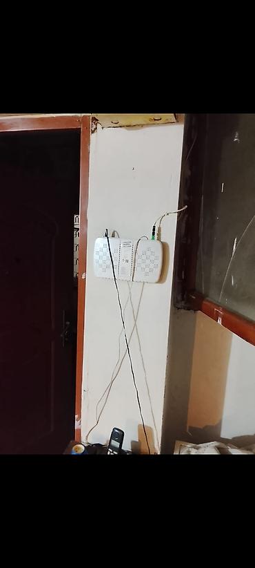1 otagli ev: Kirayə verilir: 1 otaqlı mənzil - Planlama: Zal/yataq otağı, ayrıca — 10