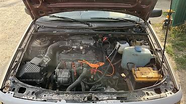 ешка немка: Volkswagen Passat: 1989 г., 1.8 л, Механика, Бензин, Седан — 8