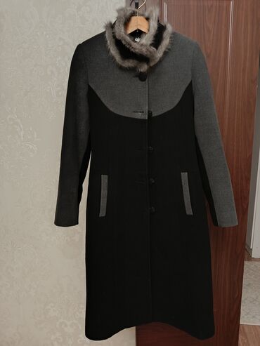 короткое пальто: Пальтолор, M