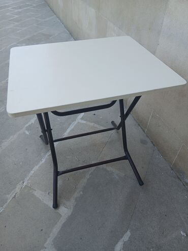 Masalar: Qonaq masası, Yeni, Açılan, Dördbucaq masa -da lalafo.az — 12 Masalar: Qonaq masası, Yeni, Açılan, Dördbucaq masa — 12