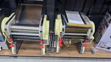 пельменное оборудование: Профессиональные лапшерезки/тестораскаточные машины настольного типа