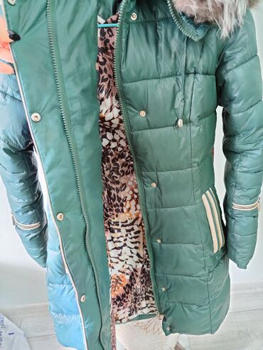 Куртки: Женская куртка S (EU 36), цвет - Зеленый