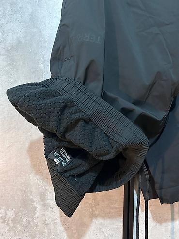 terrex: Мужская куртка-ветровка Adidas Terrex (серо‑черная) двойка вместе с — 8