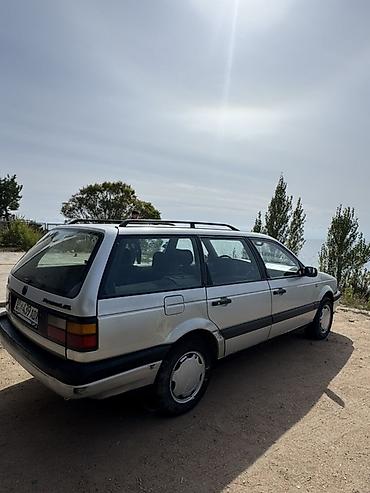дать объявление: Volkswagen Passat Variant: 1988 г., 1.8 л, Механика, Бензин, Универсал — 6