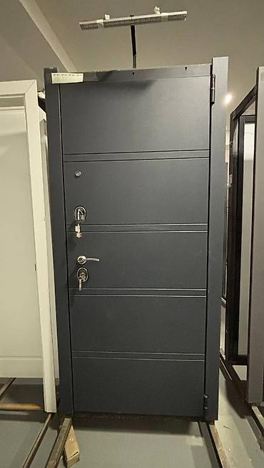 Межкомнатные двери: Входная дверь с декоративной панелью внутри и снаружи — это — 7