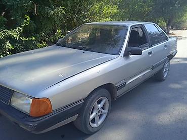 w210 2 2: Audi 100: 1983 г., 2.3 л, Механика, Бензин, Седан — 1