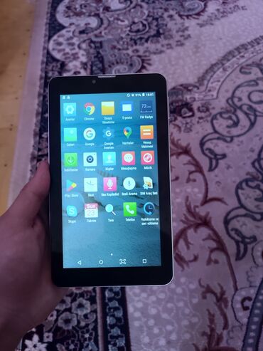 iphone tablet qiymetleri: Salam planşet satılır şirkət tərəfindən hədiyyə gələn planşetimi