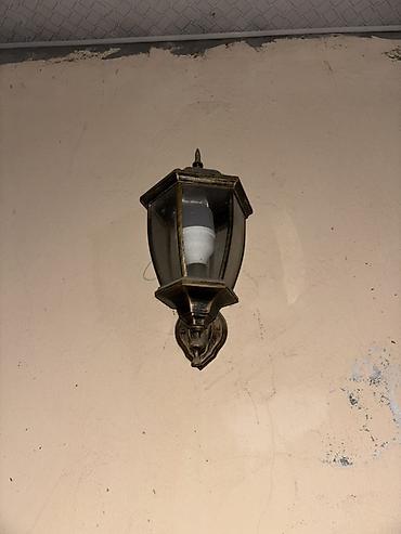 cucə lampası: Klassik üslubda divarüstü açıq məkan lampası - Korpus: metal, antik — 1