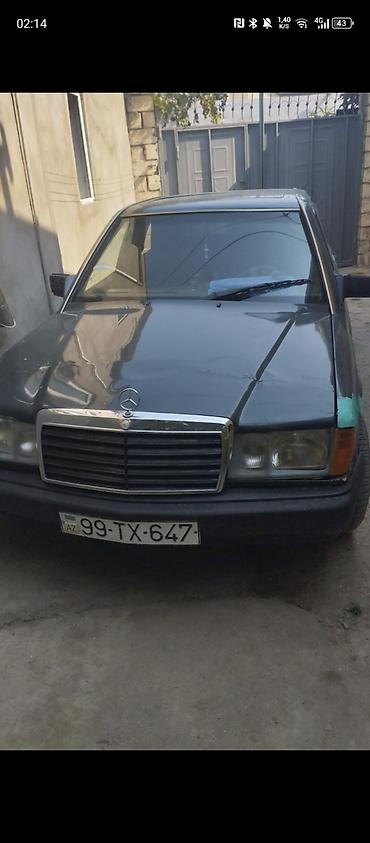 mercedes şəkilləri: Mercedes-Benz 190 (W201): 1.8 l | 1990 il Sedan — 4