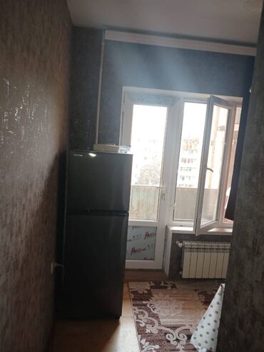 Köhnə tikili: Bakı, 8-ci kilometr, 1 otaqlı, Köhnə tikili, m. Neftçilər, 45 kv. m