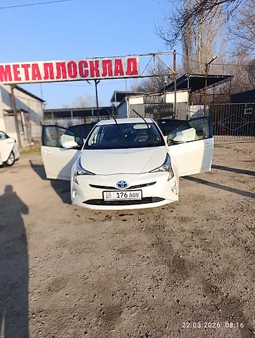Toyota: Toyota Prius: 2017 г., 1.8 л, Вариатор, Гибрид, Хэтчбэк — 6