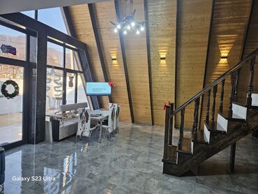 Günlük kirayə evlər: 60 kv. m, 3 otaqlı — 14