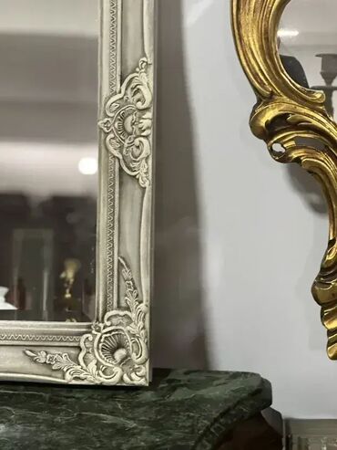 polovan nameštaj polovne ugaone garniture: Stilsko ogledalo 74 x 64cm _x000D_|x|xDrveno ogledalo u dobrom