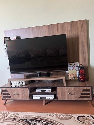 kicik tv: Mebel TV stendi və arxa panel dəsti yaxşı vəziyyətdədi - Material — 1