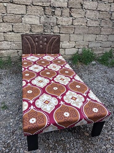 Bağ və bostan üçün digər məhsullar: Təzə çarpayılar. 1 nəfərlik çarpayılar 60 manat. 2 nəfərlik taxt 110 — 6