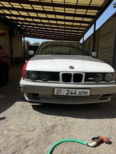 набор ключей для машины: BMW 520: 1989 г., 2 л, Механика, Бензин, Седан