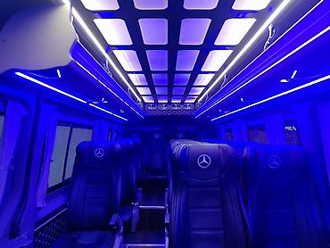 Пассажирский бус на заказ: Пассажирские перевозки на микроавтобусах Mercedes‑Benz Sprinter - — 11