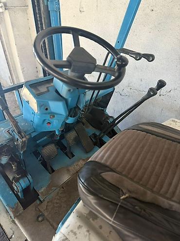 surron light bee: Погрузчик, Komatsu, Колесный, Вилочный — 4