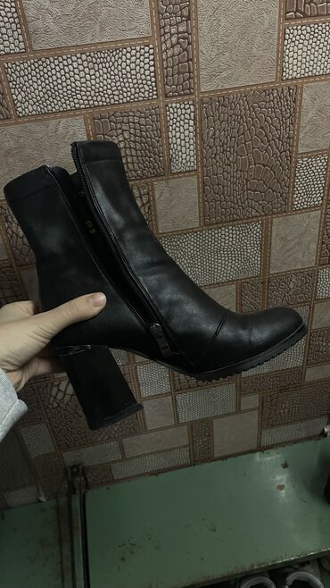 оптом ботинки: Ботинки Деми размер не подошел,, кожзам
