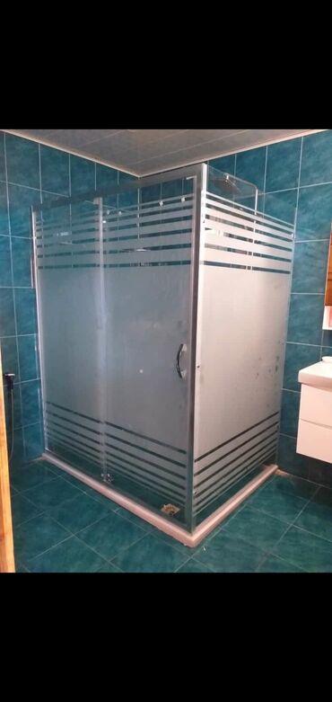 Duş kabinaları, arakəsmələr: Yeni Üstü açıq kabina, Ünvandan götürmə — 9