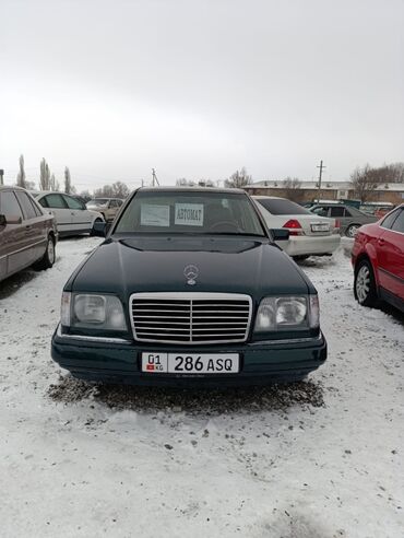 Mercedes-Benz: Mercedes-Benz E-Class: 1995 г., 2 л, Автомат, Бензин, Седан