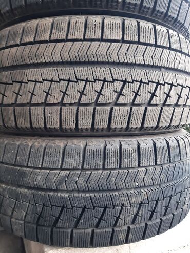 Шины: Шины 215 / 50 / R 17, Зима, Б/у, Комплект, Япония, Bridgestone