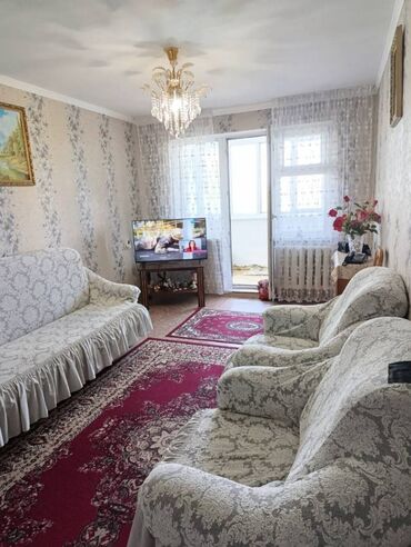 квартиру в городе ош: 3 комнаты, 58 м², 104 серия, 4 этаж, Косметический ремонт