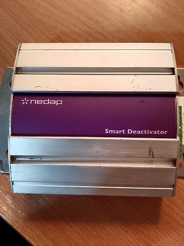 prednja kamera za auto: Nedap Smart Deactivator – jedinica za deaktivaciju EAS etiketa - — 1
