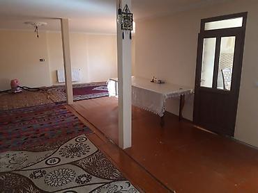 Həyət evləri və villaların satışı: Tecili satilir. Heyetde. 2 ev var — 14