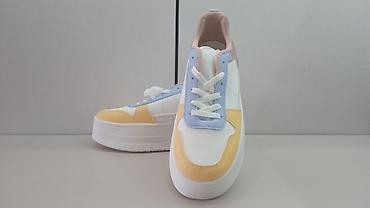 shoe: Женские кеды на высокой платформе в пастельной цветовой гамме. Модель — 2