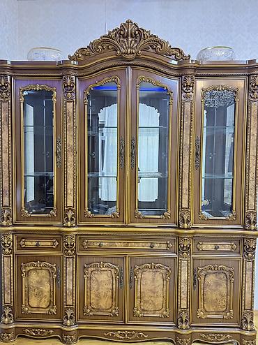 malazya mebel: Klassik üslubda böyük vitrin-bufet - Material: ağac əsaslı, üzərində — 1