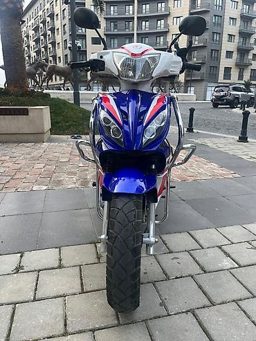 Mopedlər,skuterlər: 50 sm3, 2024 il — 10