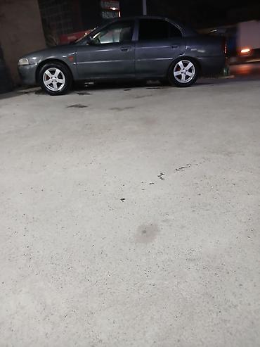 bmw e39 radiator: Disq teker satlir eyrisi cati yoxdu tekerin ikisi ela ikisi biraz — 1