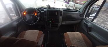 Легкий грузовой транспорт: Легкий грузовик, Mercedes-Benz, Б/у at lalafo.kg — 7 Легкий грузовой транспорт: Легкий грузовик, Mercedes-Benz, Б/у — 7