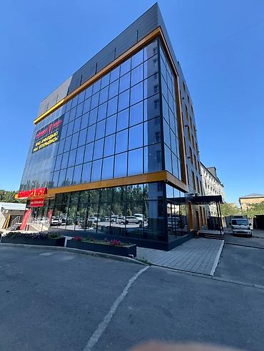 Кыймылсыз мүлк: 🏢 ПРОДАЁТСЯ КОММЕРЧЕСКОЕ ПОМЕЩЕНИЕ 📐 Площадь: от 330 м² 📄 Документы — 2