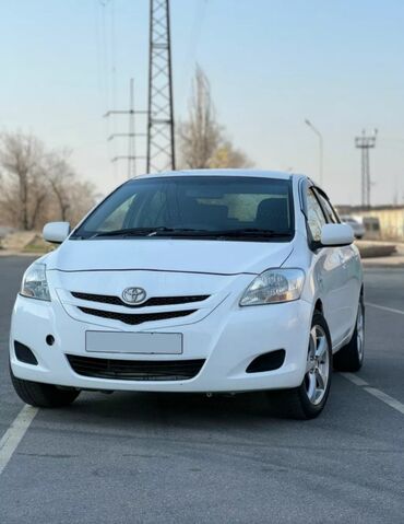 авто в россии: Toyota Yaris: 2006 г., 1.3 л, Автомат, Бензин, Седан
