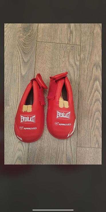 boks torbalari: Məhsul: Everlast qarmaq yastıqları (focus mitts) – cüt Təsvir: - — 1
