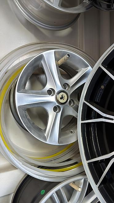 диски racing dynamics: Литые Диски R 13 AC Schnitzer, Комплект, отверстий - 4, Новый — 1