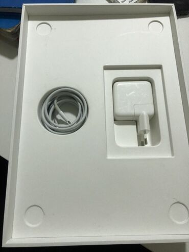 nodbuk: Apple MacBook Air (Space Gray) noutbuku Xüsusiyyətlər: - 13 düymlük
