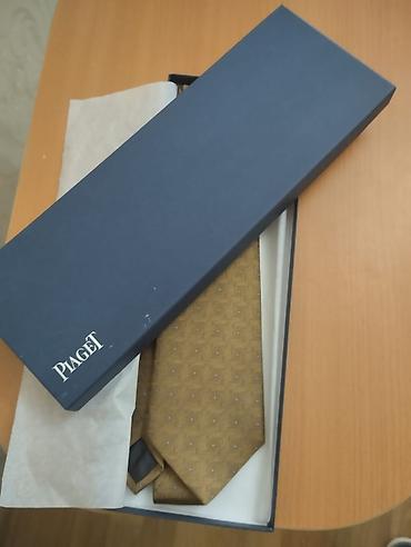 Qalstuklar,100% təbii ipək,öz qutularındaBiri.25 manat.YENİ lalafo.az -da Qalstuklar,100% təbii ipək,öz qutularındaBiri.25 manat.YENİ