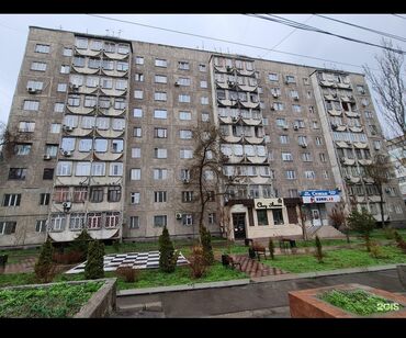 3 ком 105 серия: 3 комнаты, 63 м², 106 серия, 1 этаж, Старый ремонт