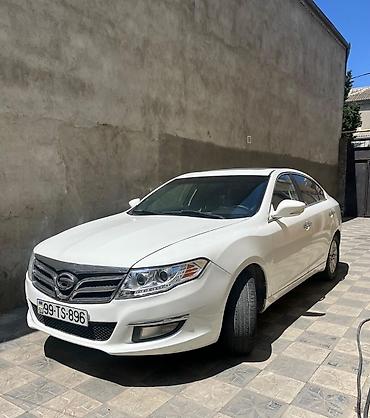 QAZ: QAZ : 1.8 l | 2014 il 202000 km Sedan — 3