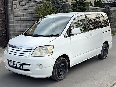 тоета минивен: Toyota Noah: 2003 г., 2 л, Автомат, Бензин, Минивэн — 2