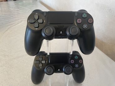 PS4 (Sony PlayStation 4): Продаю новые оригинальные джойстики на PS4 последней ревизии