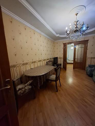 Квартиры: Seherin merkezi. Elmler metrosunun duz cixisinda,H.Cavid — 2