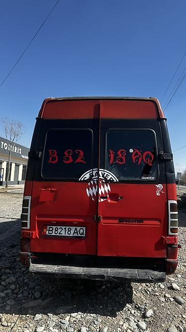Аренда пассажирского буса: Mercedes-Benz Sprinter (длинная база, высокий крыша) — пассажирский — 8