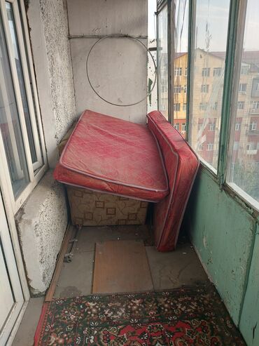 кровать кровать кровать: Мебель и матрасцы, клопов нету, просто надо отстирать! Нужно это все